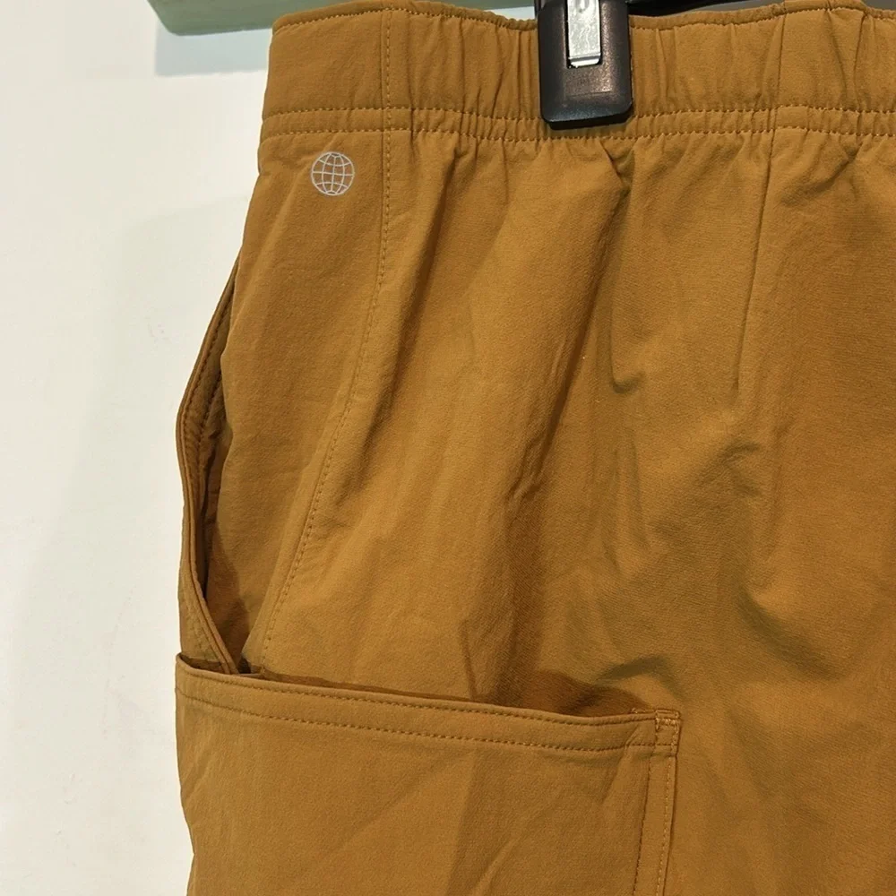 Adidas ADX tan Bronze Belted Golf Shorts Men's size large new with tags $88